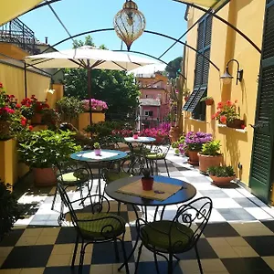 locanda-il-maestrale.hotelitalianriviera.com/